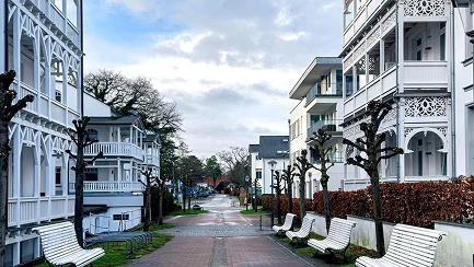 Residential street representing expat living for UAE spouse visa eligibility